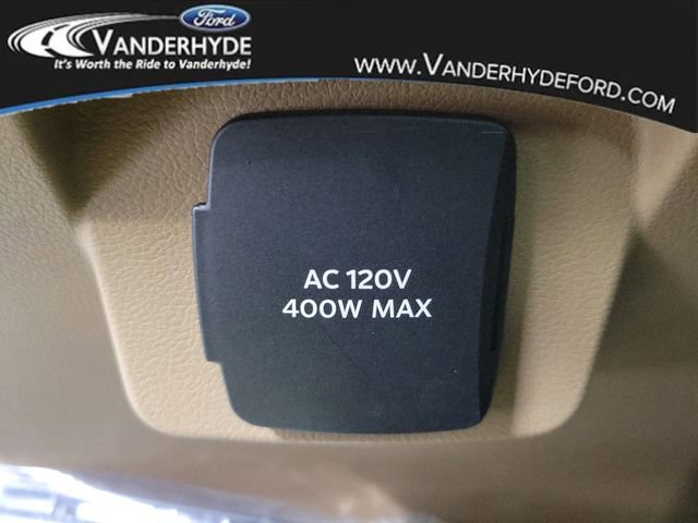 New 2026 Ford F350 Lariat w/ Lariat Premium Package image 16