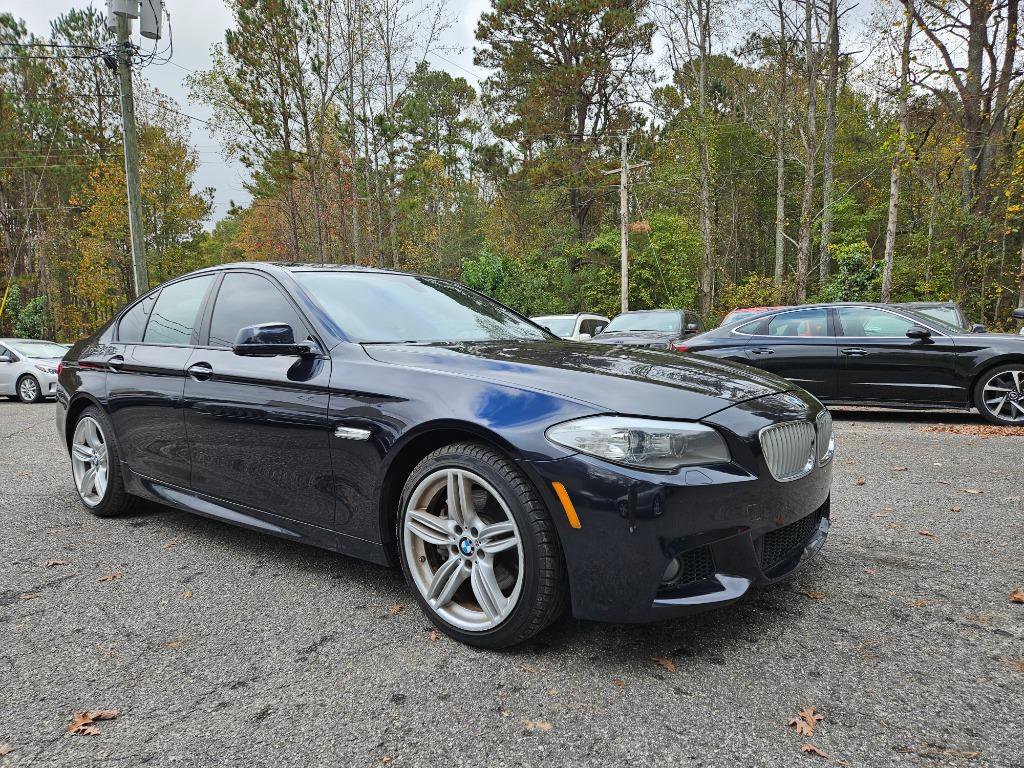 Used 2013 BMW 550i xDrive Sedan AWD/4WD image 12
