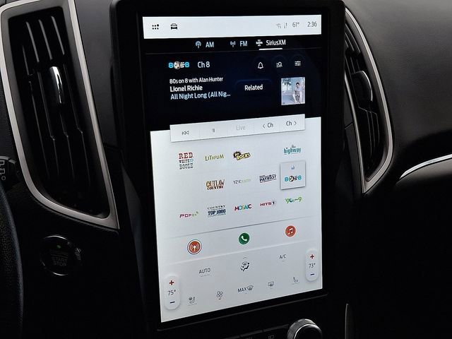 Certified 2022 Ford Edge SEL w/ Convenience Package image 16