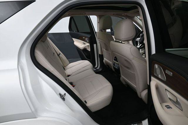 Used 2022 Mercedes-Benz GLE 350 4MATIC image 35