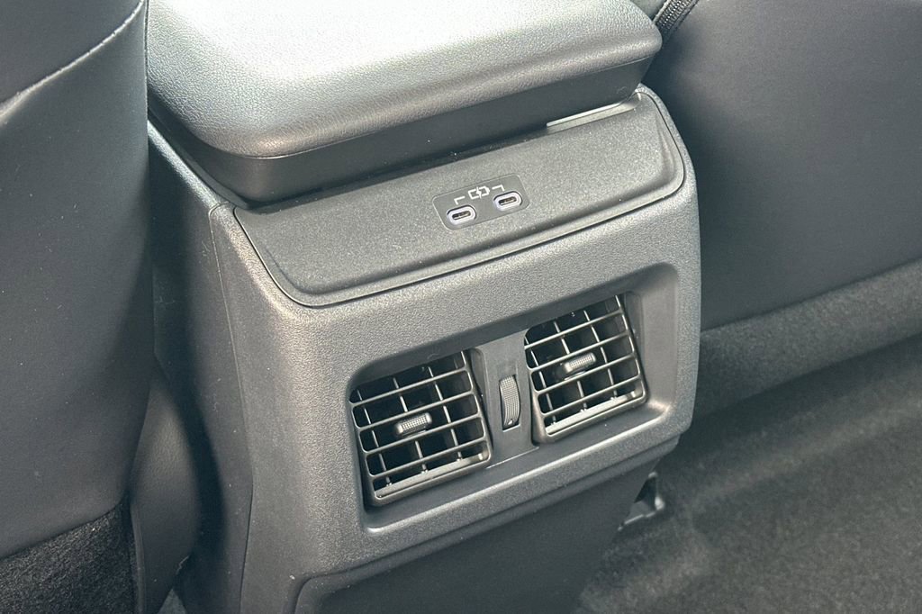 New 2026 Subaru Uncharted Premium image 14