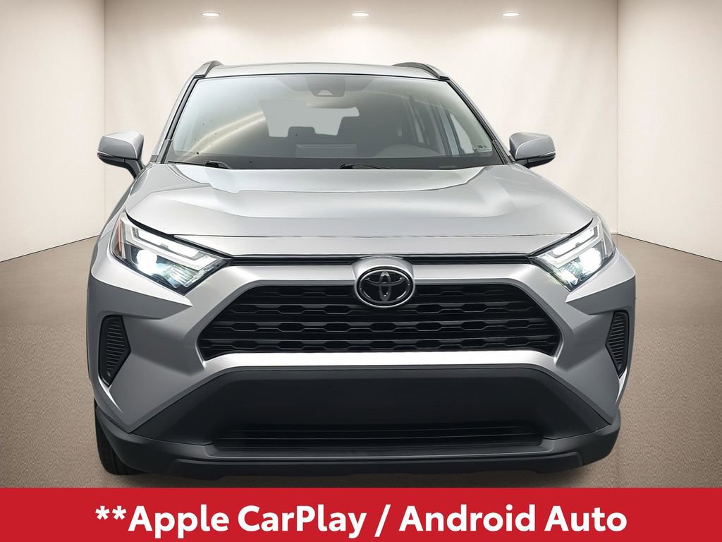 Used 2024 Toyota RAV4 XLE image 3