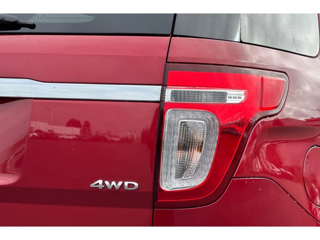 Used 2015 Ford Explorer Limited w/ Equipment Group 302A image 33