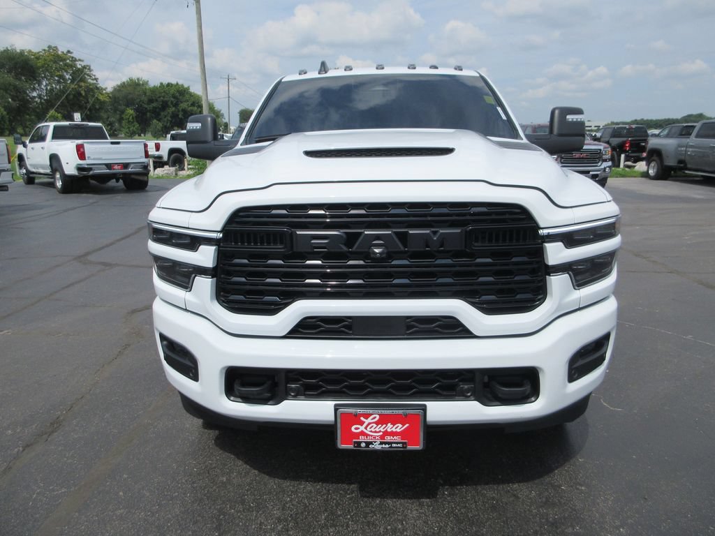 Used 2026 RAM 3500 Limited AWD/4WD image 14