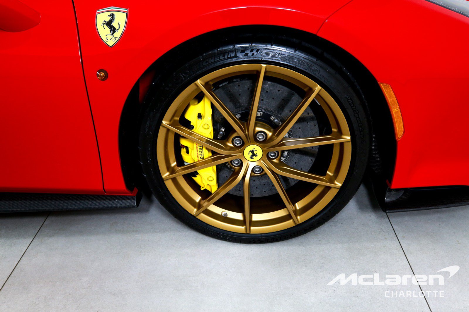 Used 2020 Ferrari 488 Pista Coupe RWD image 30