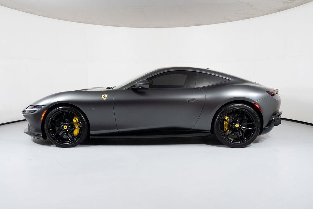 Used 2024 Ferrari Roma image 3