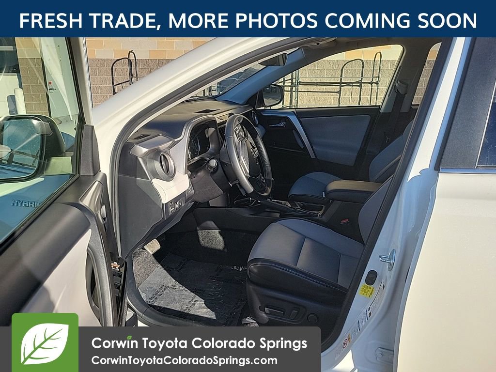 Used 2018 Toyota RAV4 Limited image 10