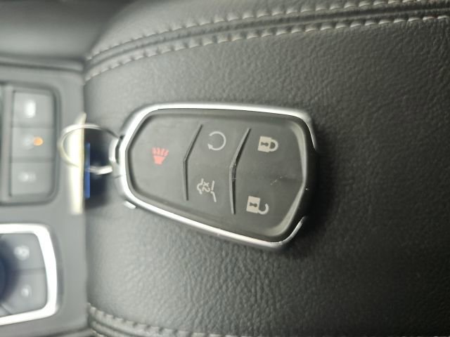 Used 2023 Cadillac XT4 Premium Luxury AWD/4WD image 26