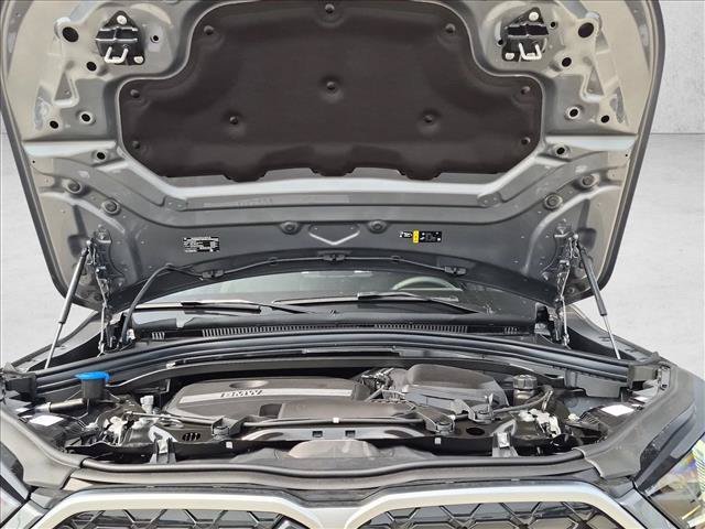 New 2027 BMW X2 xDrive28i AWD/4WD image 17