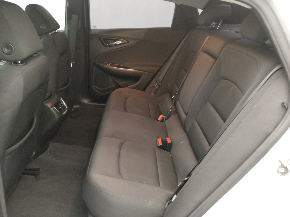 Used 2022 Chevrolet Malibu LT FWD image 18