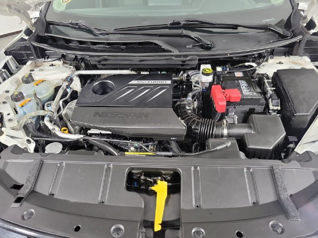 Used 2024 Nissan Rogue SV FWD image 26