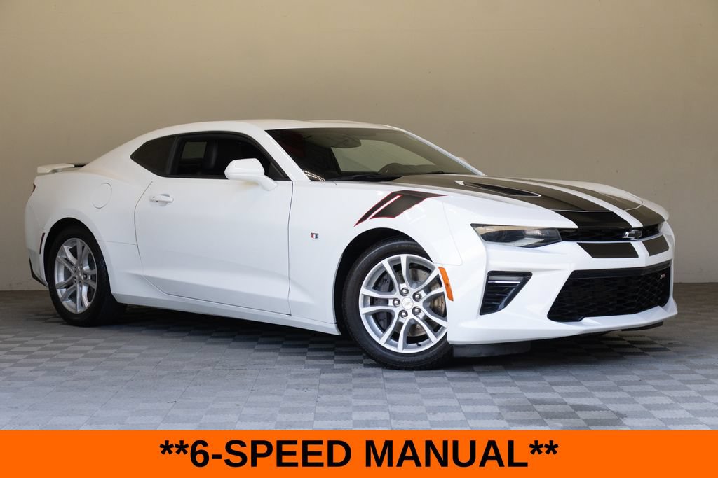 Used 2018 Chevrolet Camaro SS RWD image 2