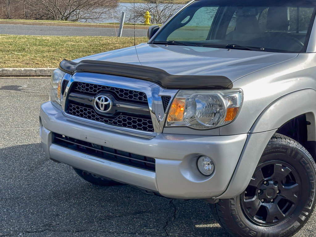 Used 2011 Toyota Tacoma w/ SR5 Pkg #2 image 6
