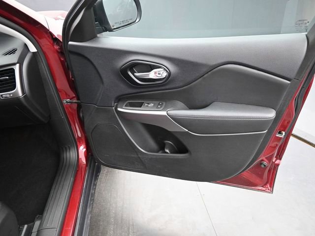 Used 2022 Jeep Cherokee Limited w/ Elite Package image 20