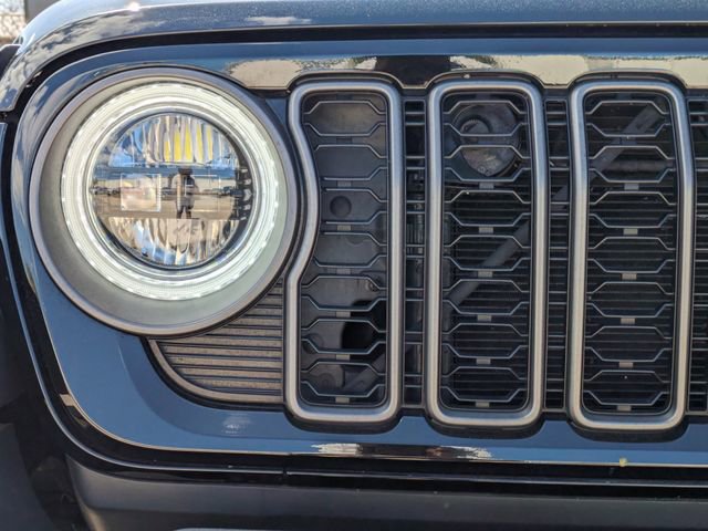 Used 2024 Jeep Wrangler Sport S image 11