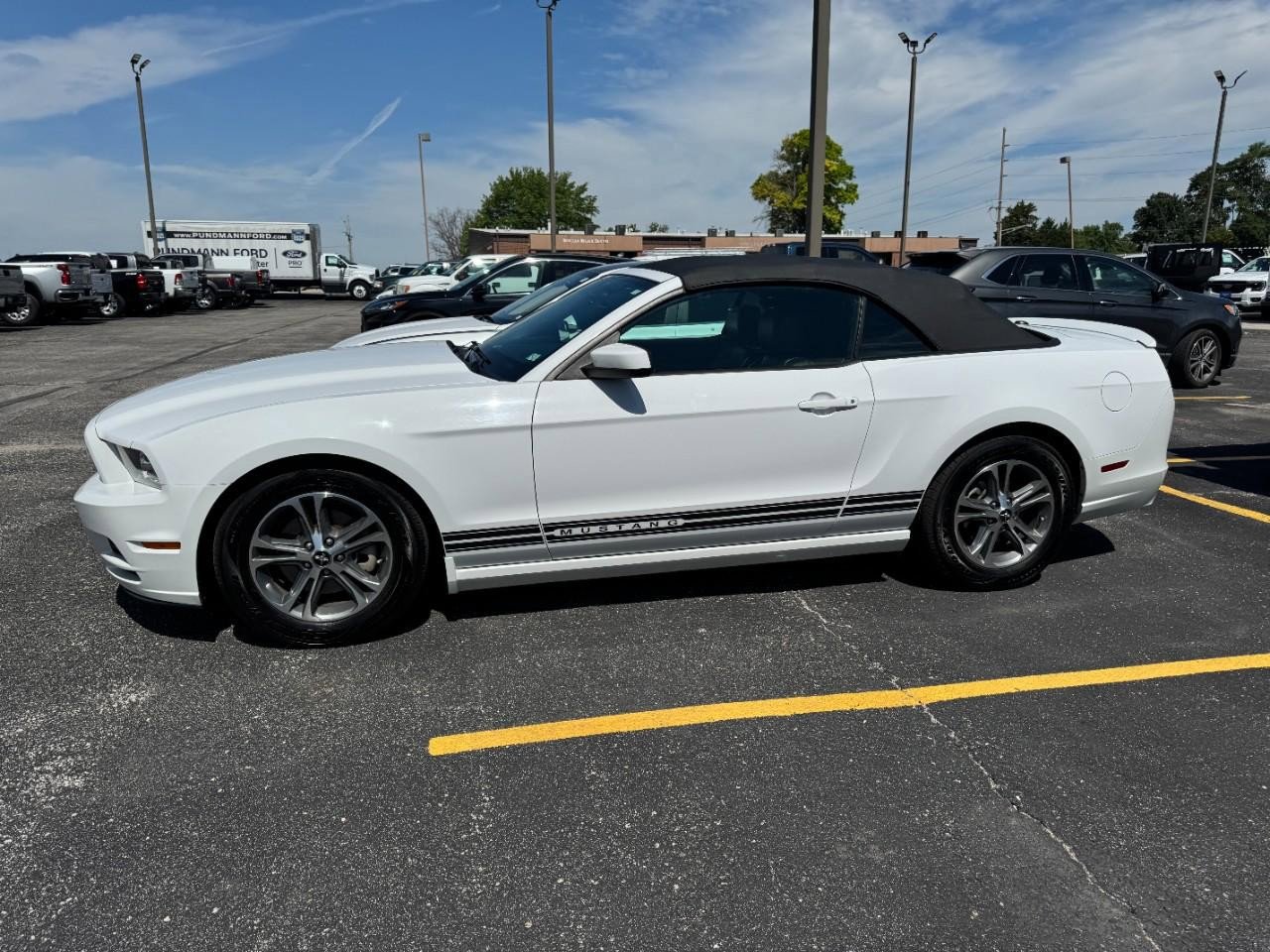 Used 2014 Ford Mustang Premium w/ Equipment Group 201A RWD image 7