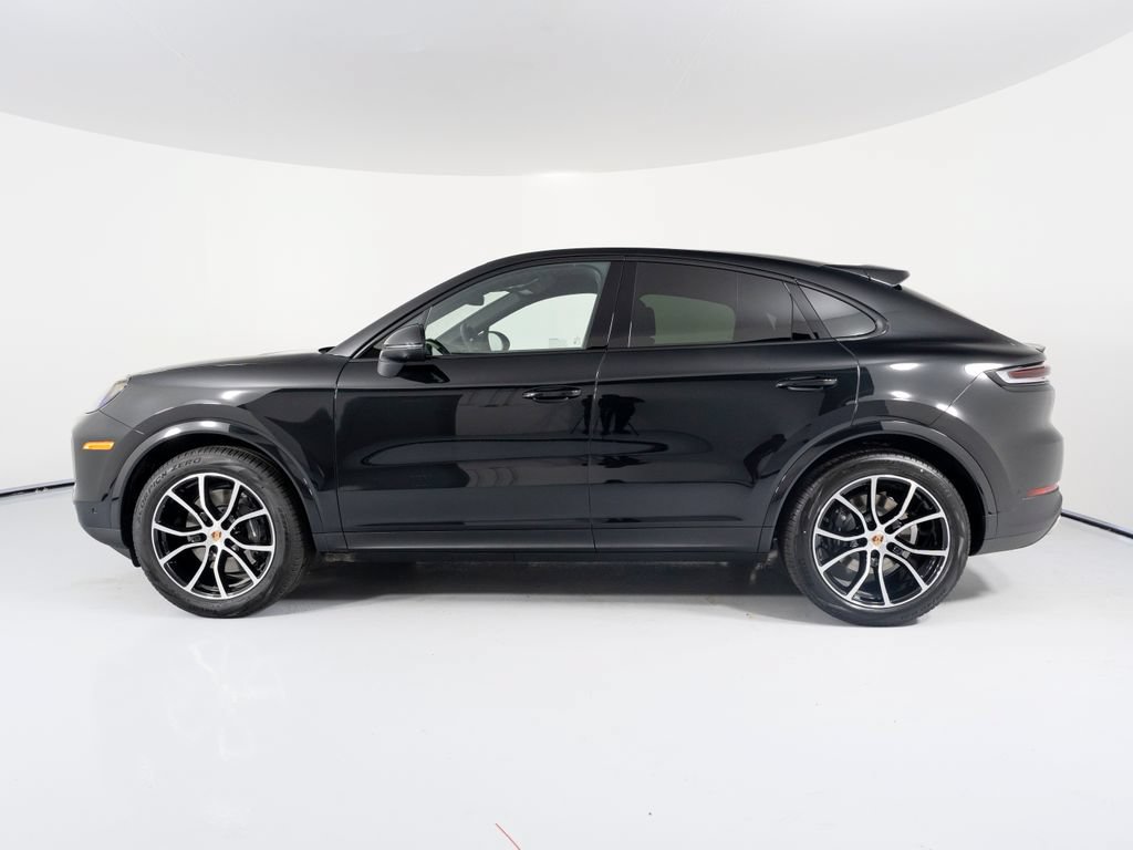 New 2026 Porsche Cayenne Coupe AWD/4WD image 2