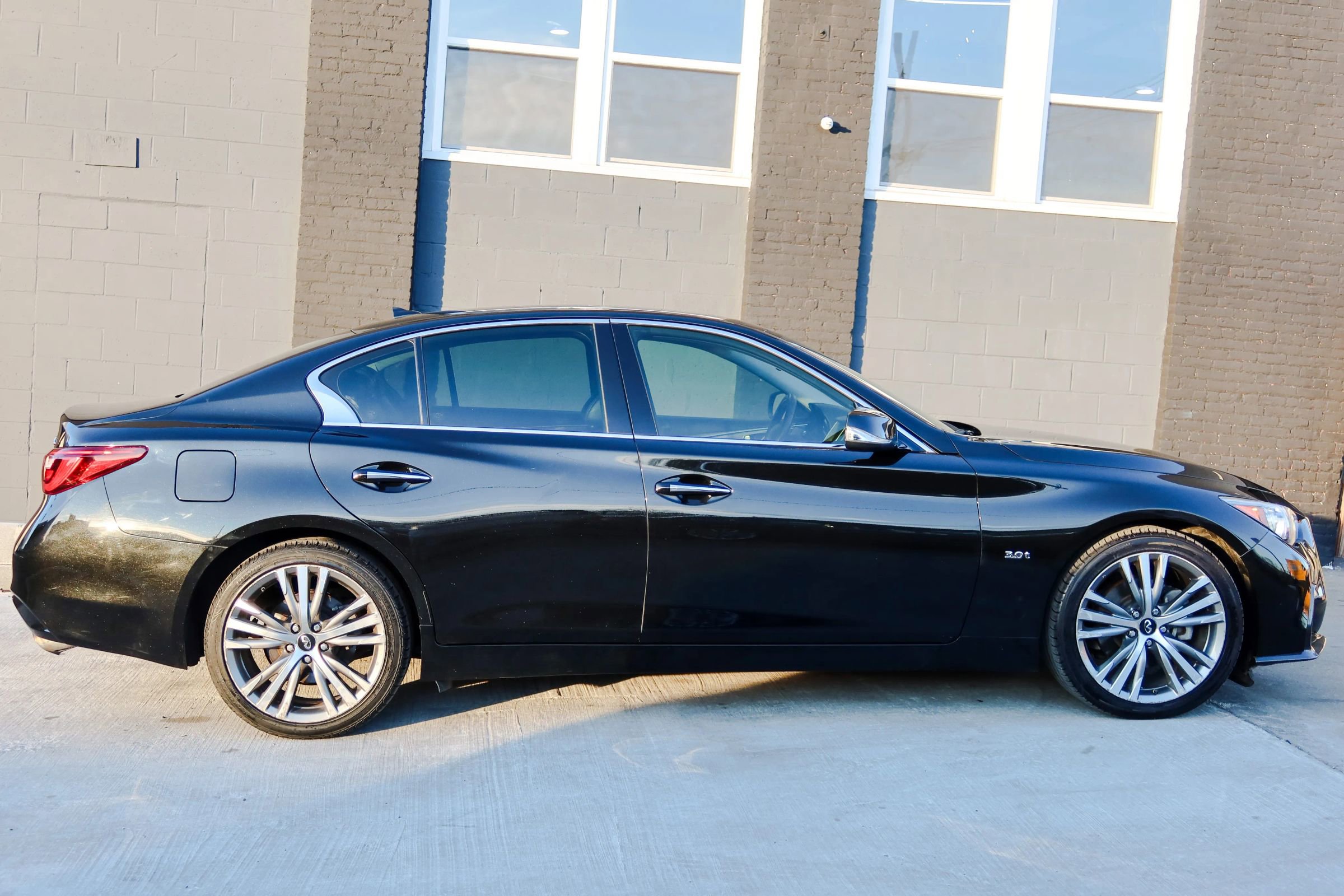 Used 2018 INFINITI Q50 Sport AWD/4WD image 5