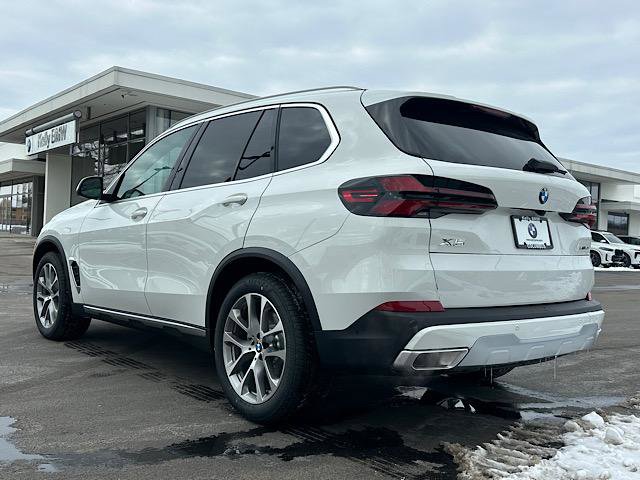 New 2026 BMW X5 xDrive40i image 3