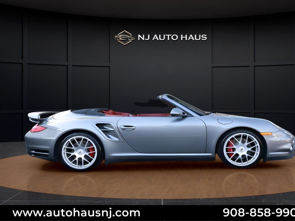 Used 2010 Porsche 911 Turbo AWD/4WD image 4