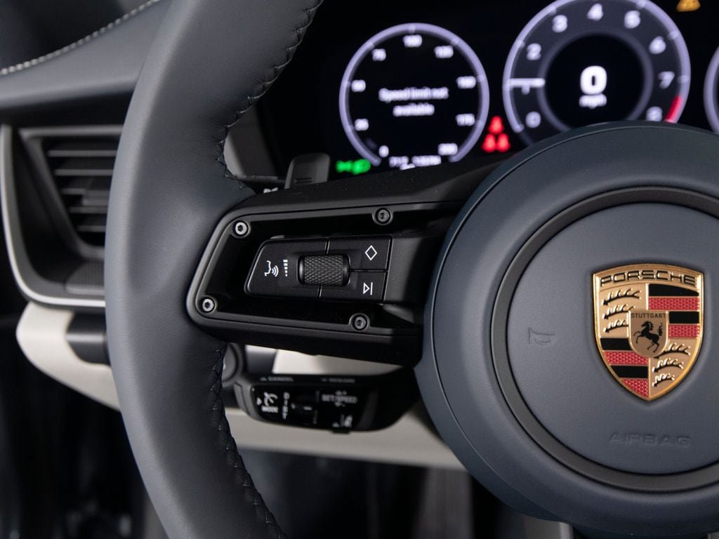 New 2026 Porsche 911 Carrera RWD image 27
