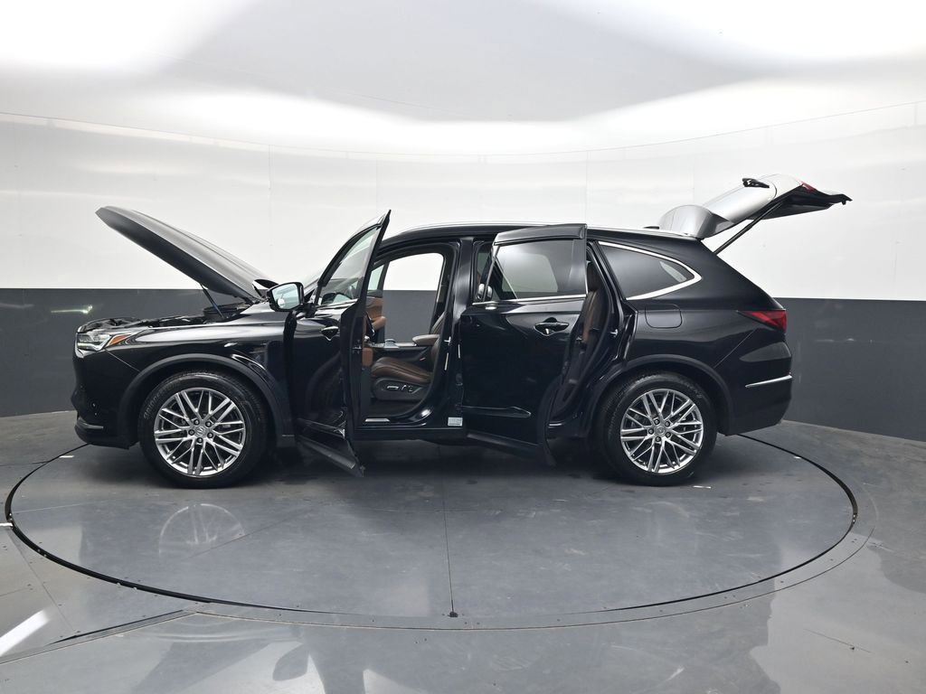Used 2023 Acura MDX Advance image 35