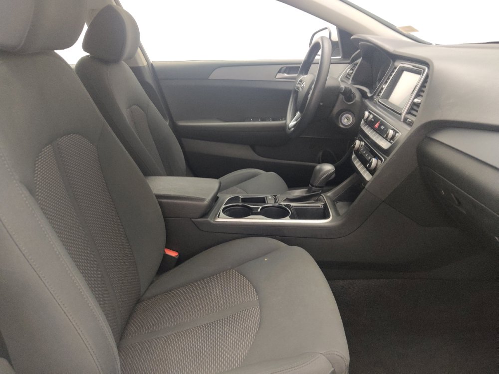 Used 2019 Hyundai Sonata SE FWD image 21