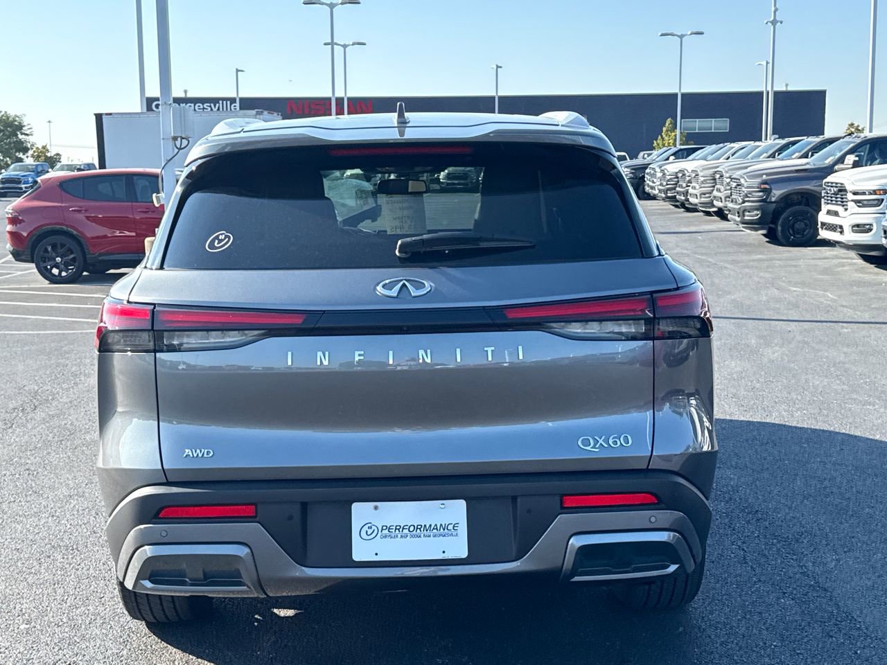 Used 2022 INFINITI QX60 Luxe image 4