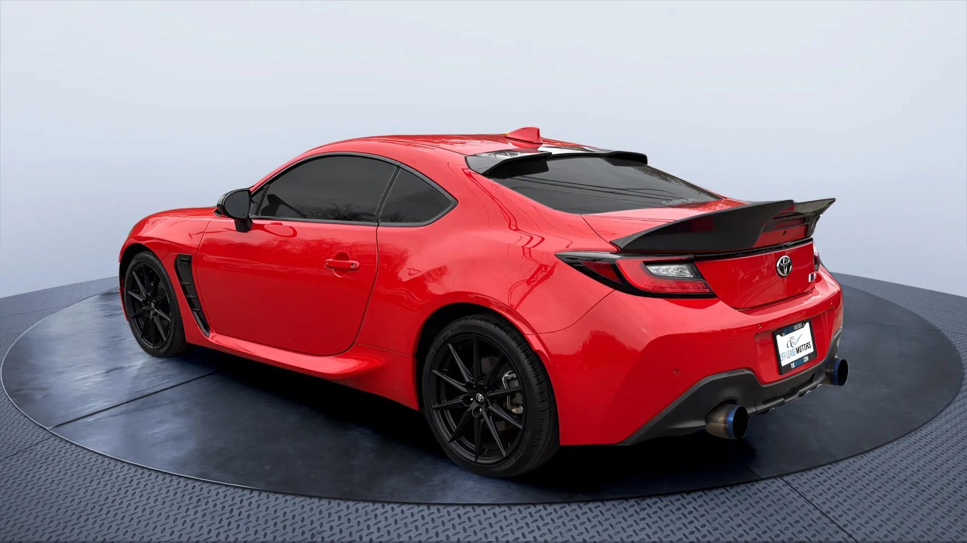 Used 2024 Toyota GR86 Premium image 3