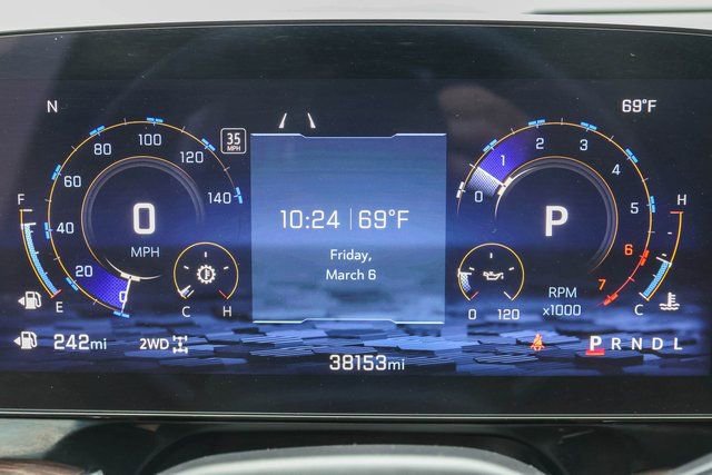 Used 2025 Chevrolet Tahoe Z71 image 32