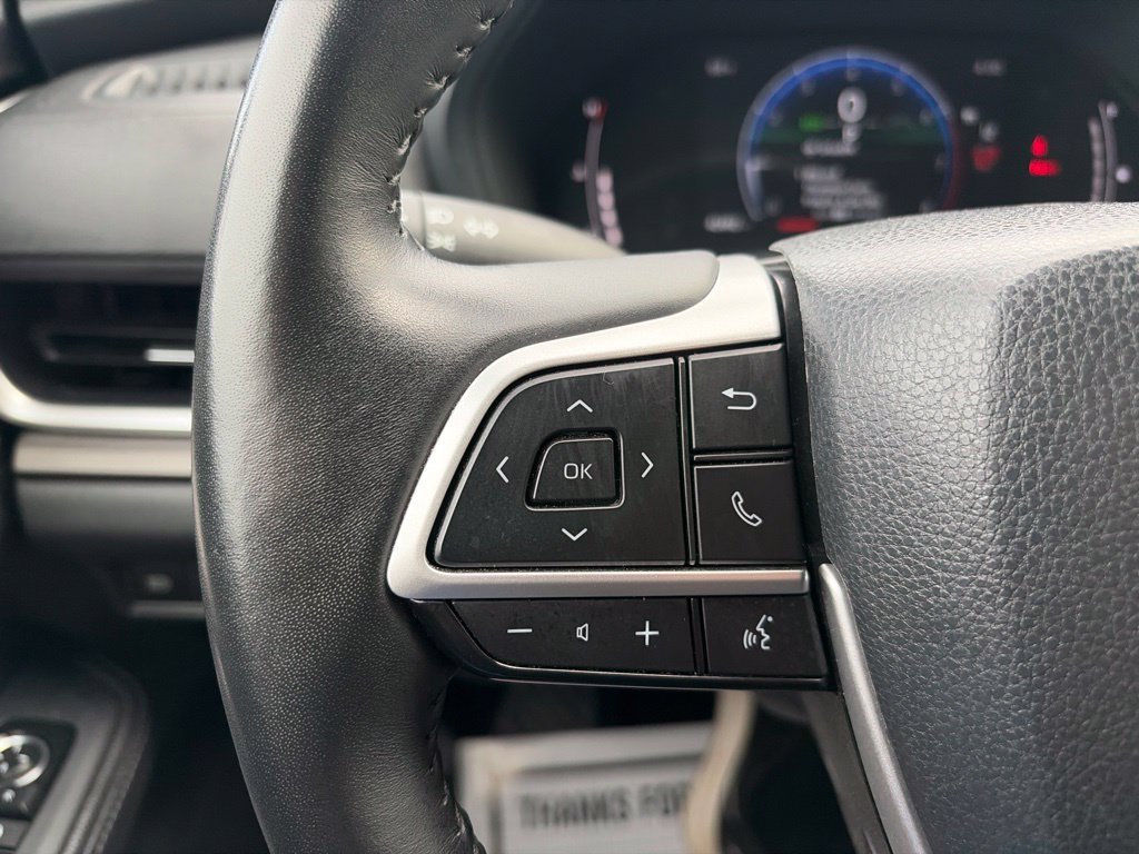 Used 2025 Toyota Grand Highlander AWD image 24