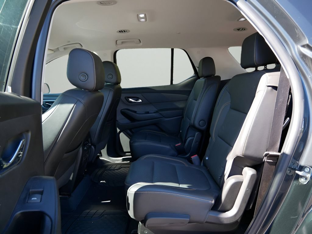 Used 2021 Chevrolet Traverse Premier AWD/4WD image 11