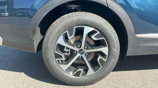Certified 2025 Kia Sportage EX w/ EX Premium Package image 14