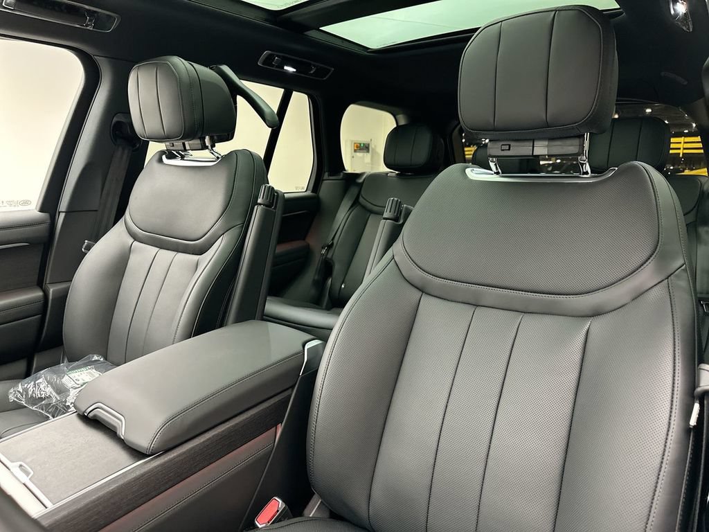 New 2026 Land Rover Range Rover SE AWD/4WD image 10