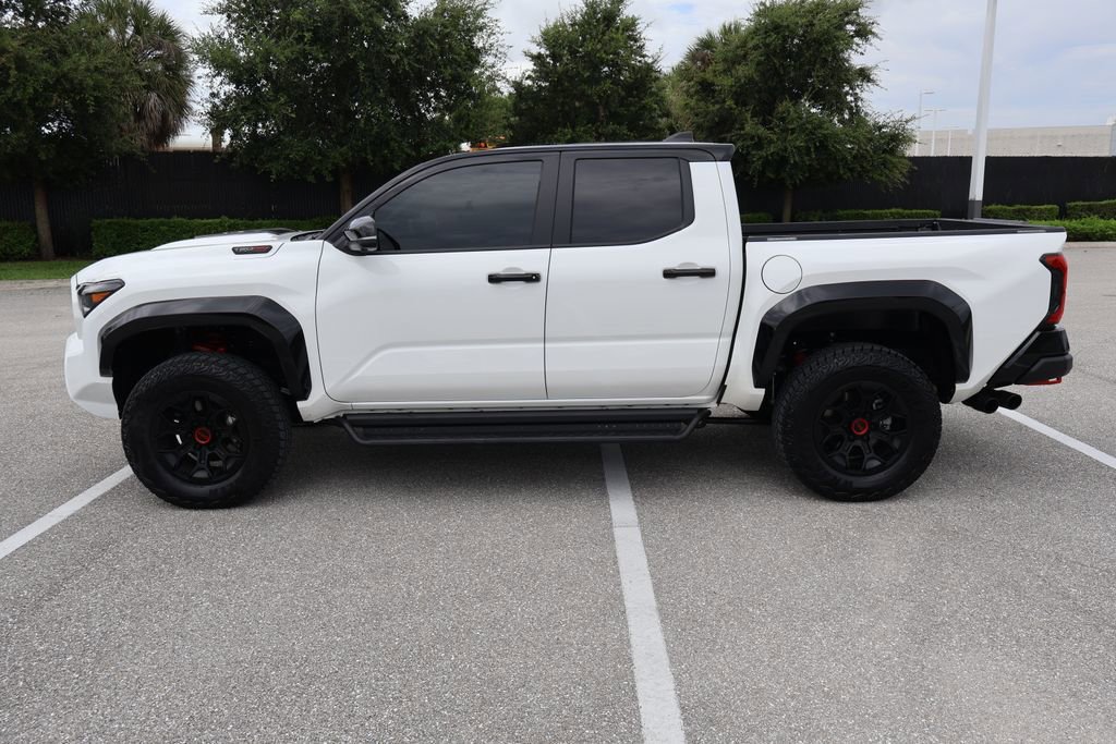 Used 2026 Toyota Tacoma TRD Pro AWD/4WD image 12
