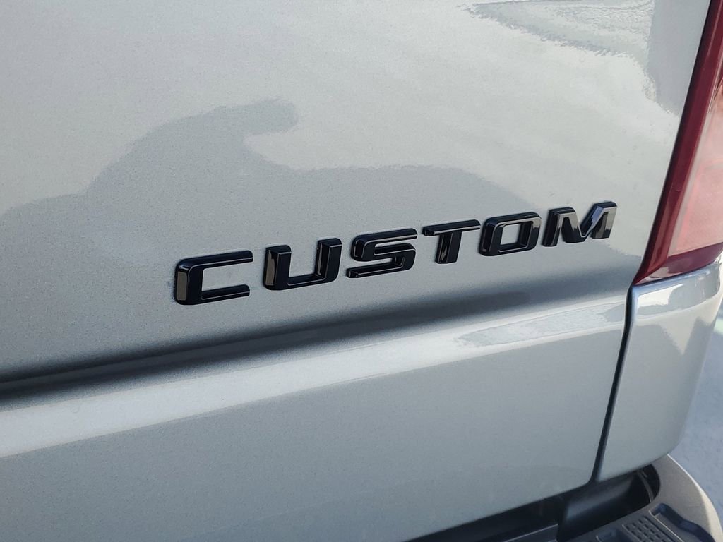New 2026 Chevrolet Silverado 1500 Custom Trail Boss w/ LPO, Dark Essentials Package image 7