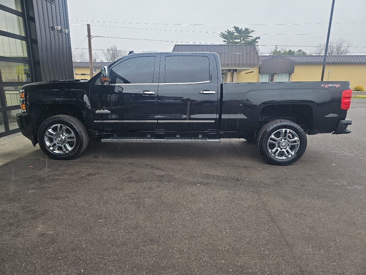 Used 2016 Chevrolet Silverado 2500 High Country w/ Duramax Plus Package image 33