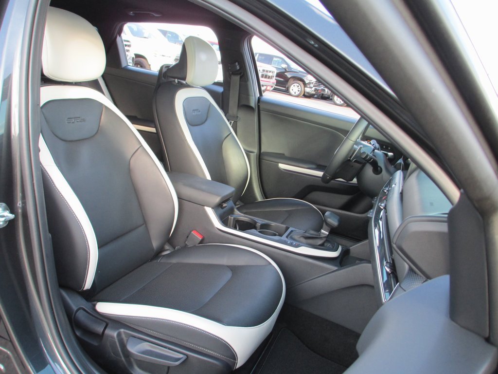 Used 2025 Kia K4 GT-Line Turbo image 20