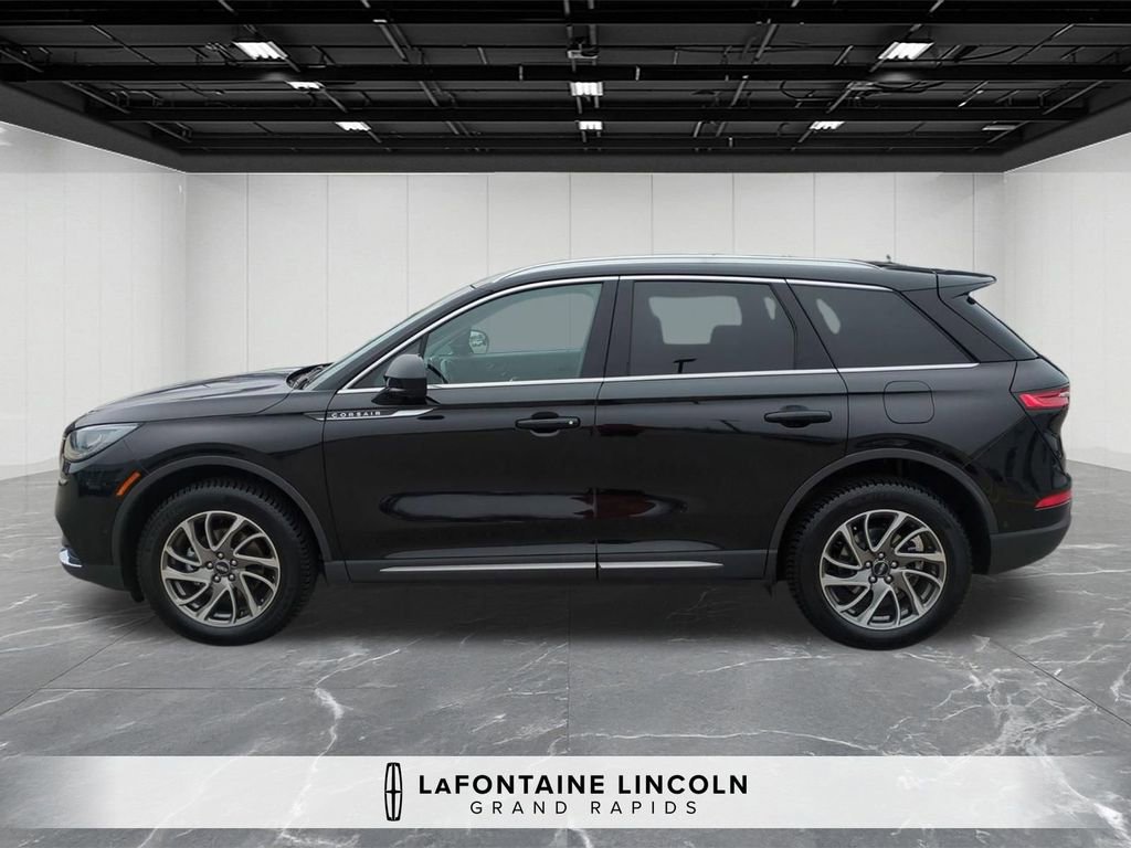 Certified 2021 Lincoln Corsair AWD image 2