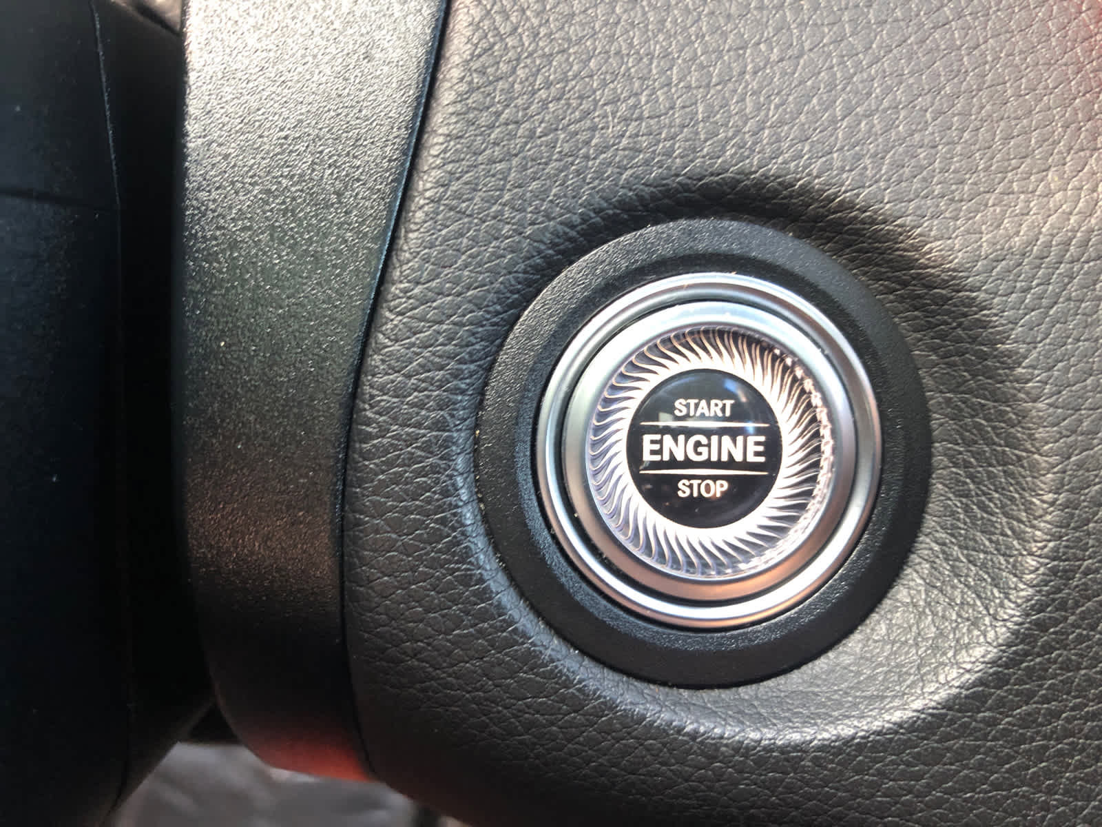 Used 2022 Mercedes-Benz GLC 300 4MATIC image 22