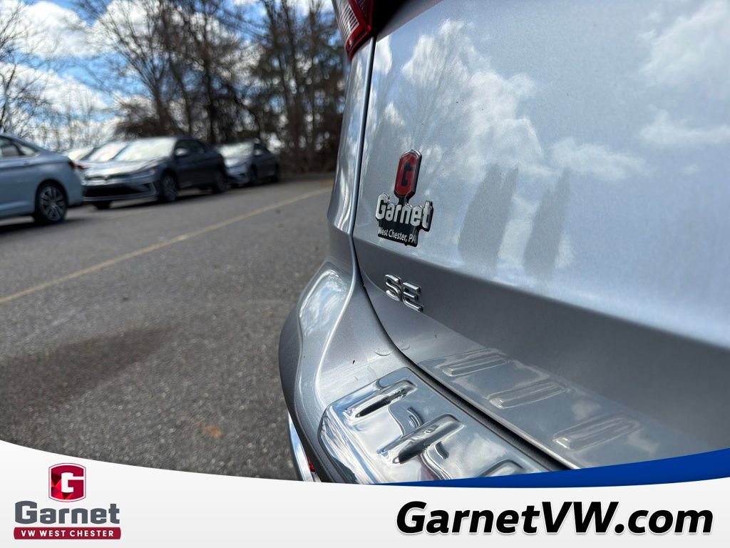 Certified 2024 Volkswagen Taos SE image 44
