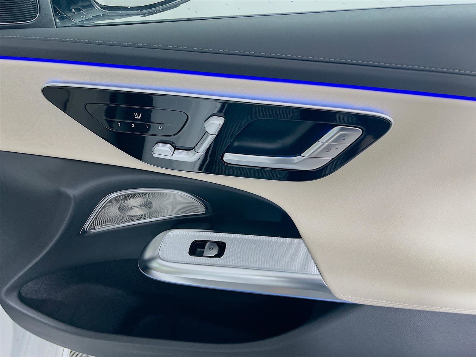 New 2026 Mercedes-Benz E 350 4MATIC Sedan image 28