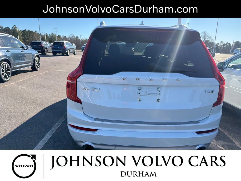 Used 2018 Volvo XC90 T5 Momentum w/ Convenience Package image 10