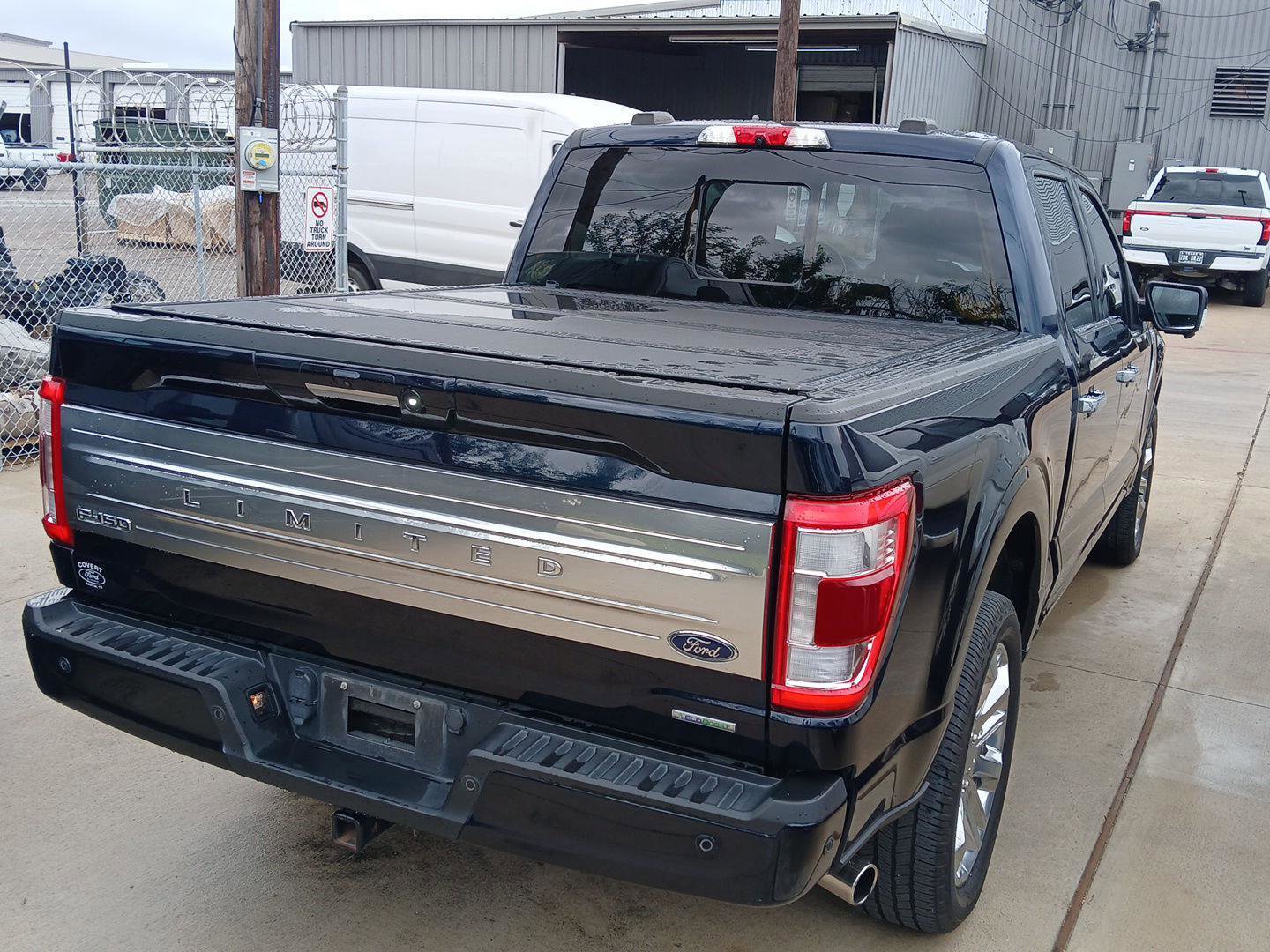 Used 2022 Ford F150 Limited AWD/4WD image 7