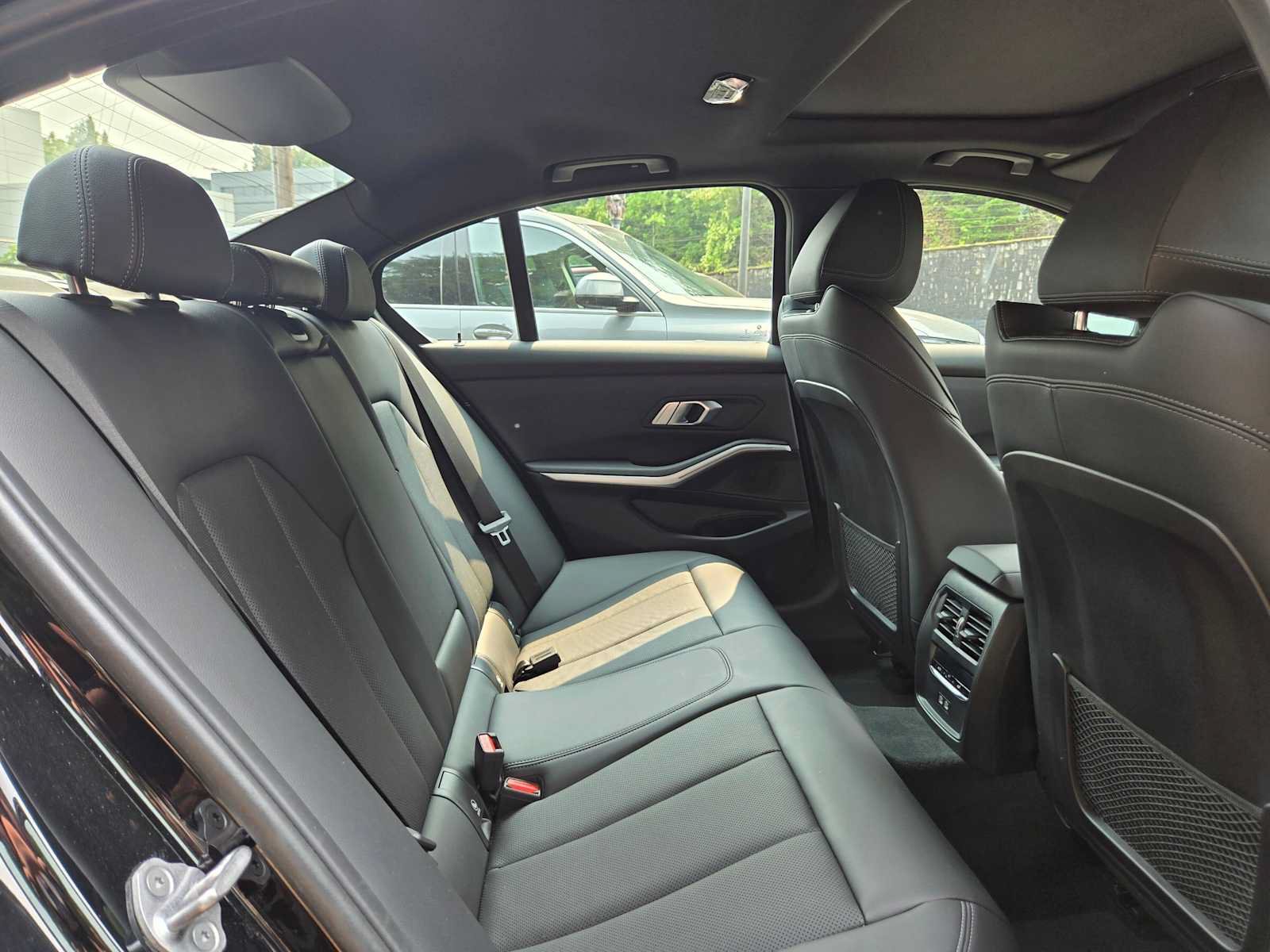 Used 2023 BMW 330i xDrive Sedan w/ Driving Assistance Package AWD/4WD image 12