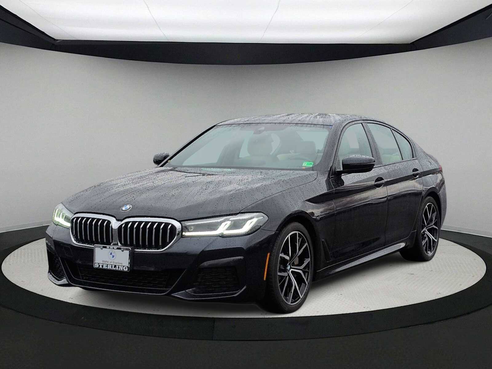 Used 2023 BMW 530i xDrive w/ M Sport Package image 4