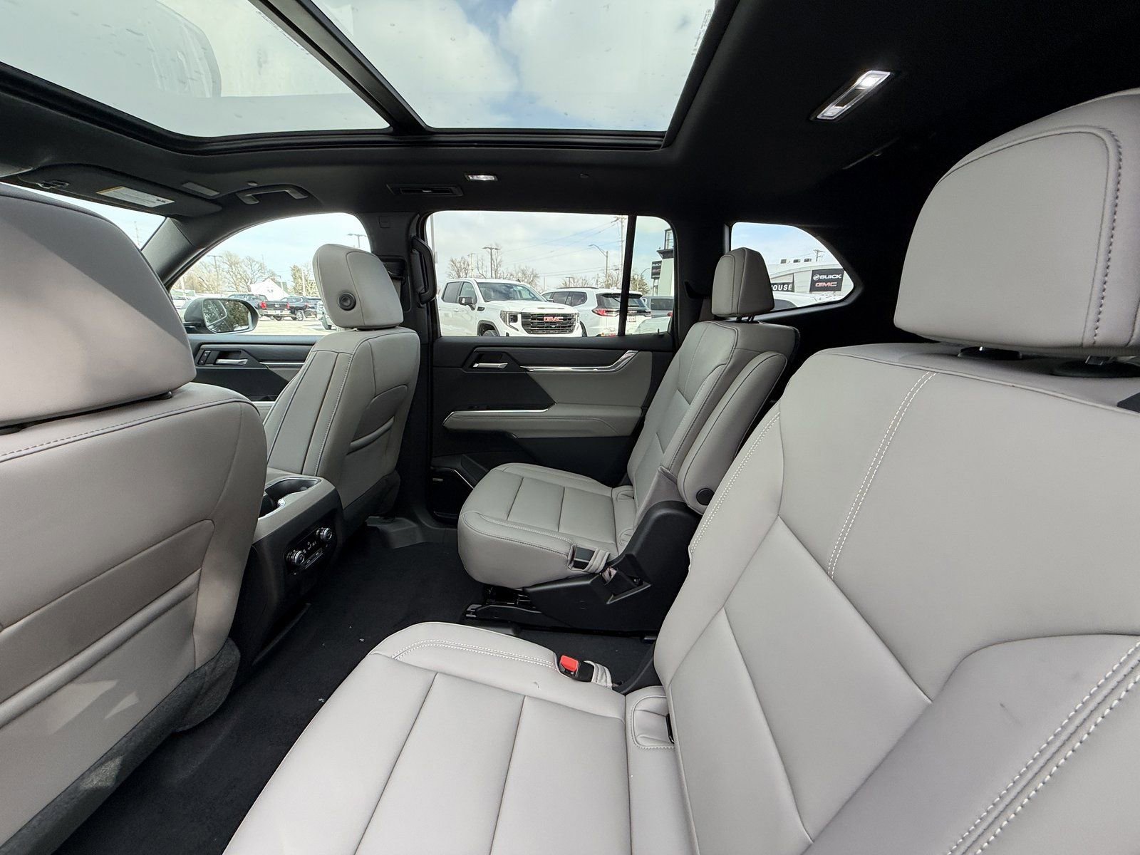 New 2026 GMC Acadia Elevation w/ Black Edition image 5