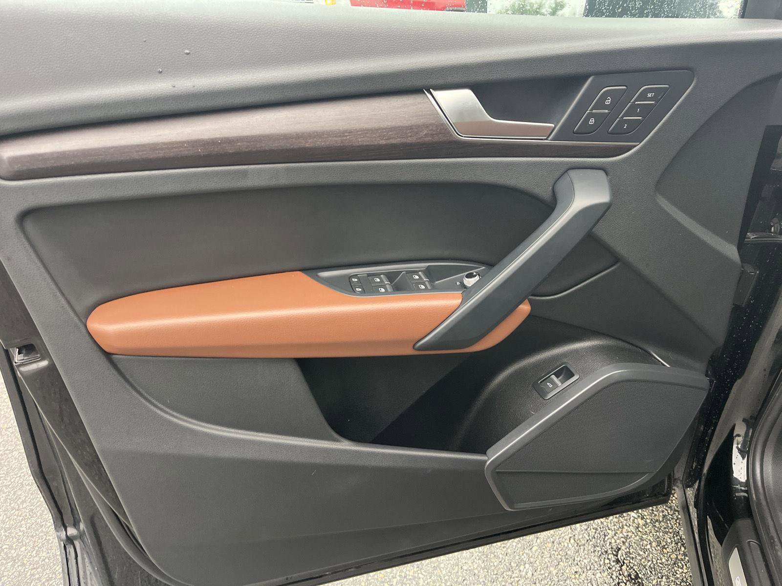 Used 2022 Audi Q5 2.0T Premium image 10