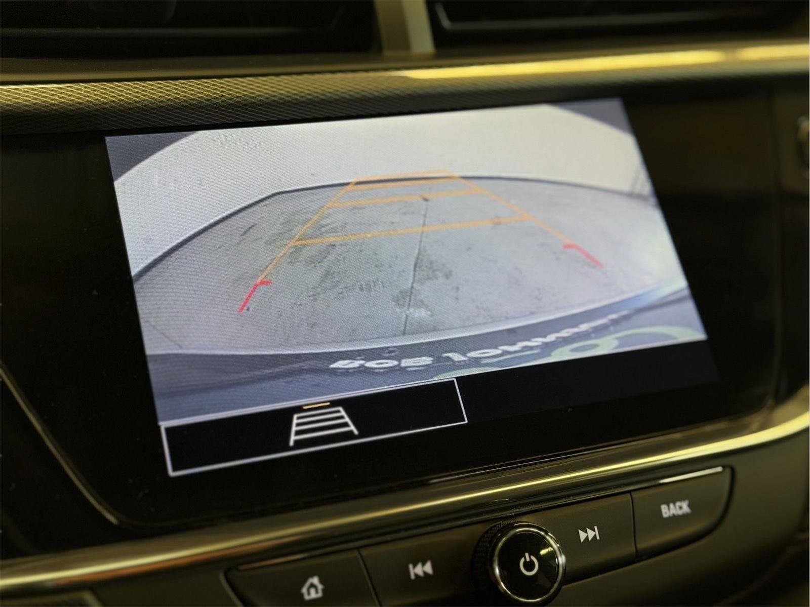 Certified 2023 Buick Encore GX Preferred w/ Cold Weather Comfort Package image 35