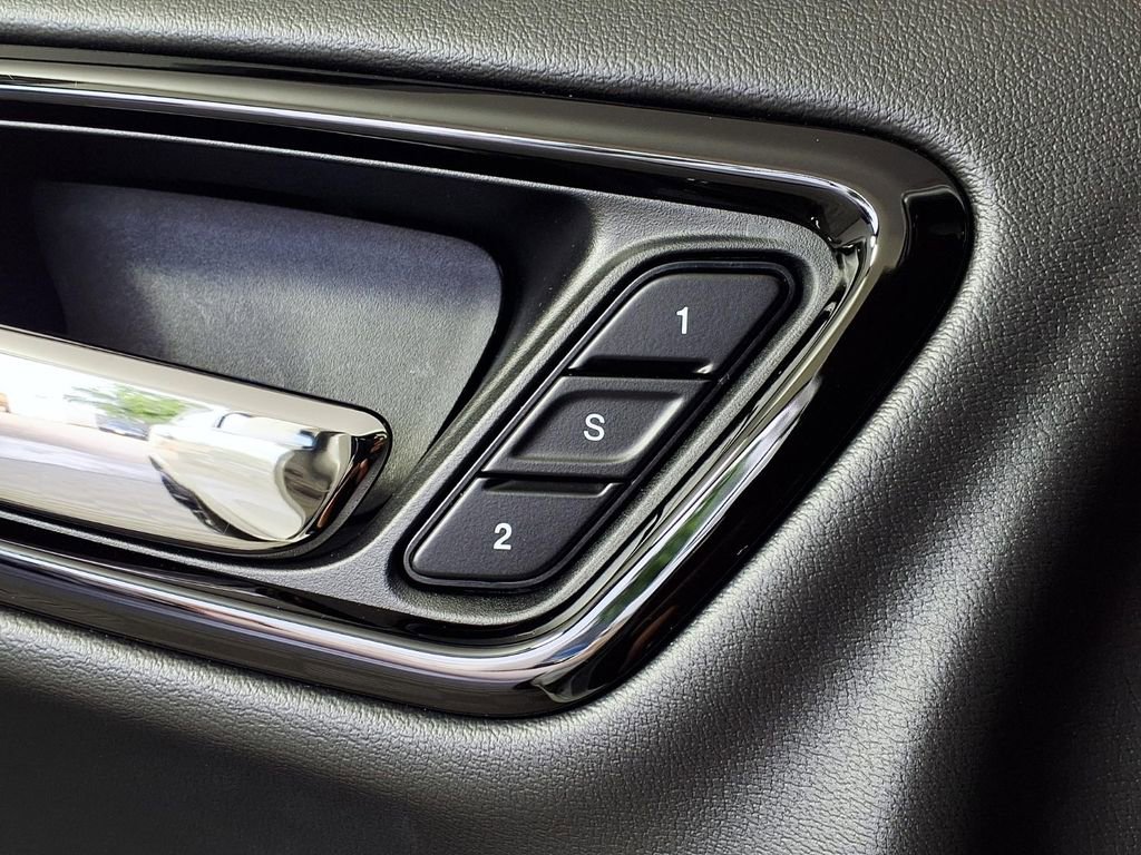 Used 2024 Dodge Durango SRT image 18